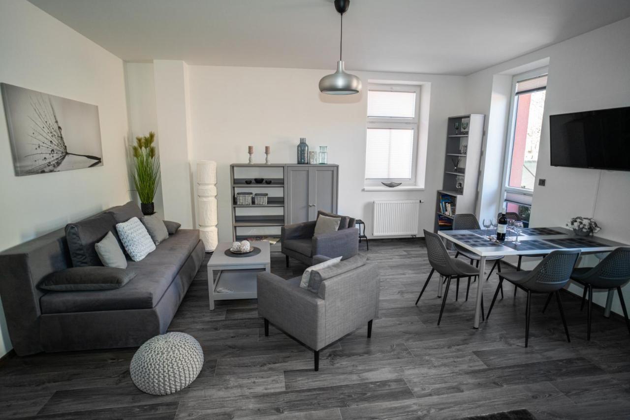 טרוטנוב Apartmanovy Dum Sklipek מראה חיצוני תמונה