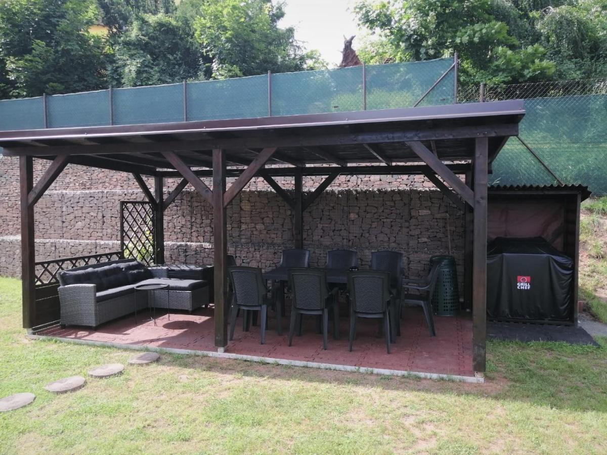 טרוטנוב Apartmanovy Dum Sklipek מראה חיצוני תמונה